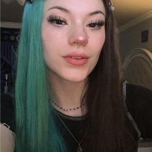 Meet your Posher, Ellen